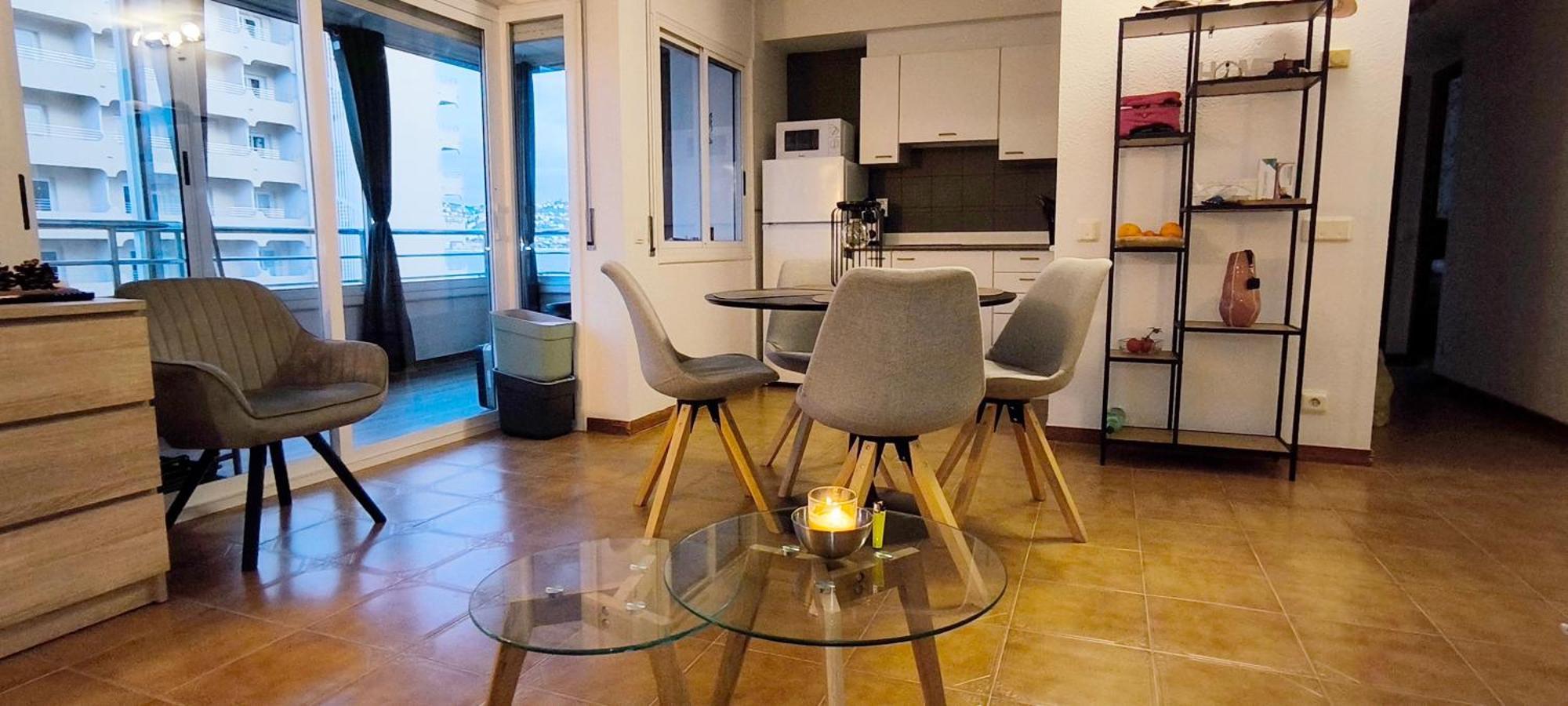 Spacieux Appartement Rose Front Mer Et Piscine 로지즈 외부 사진